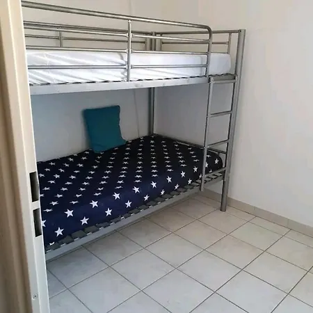 Holiday home Maison Piscine Terrasse A 3mn Plage *