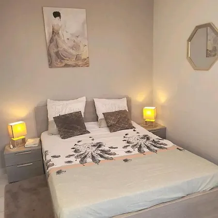 Holiday home Maison Piscine Terrasse A 3mn Plage Narbonne-Plage